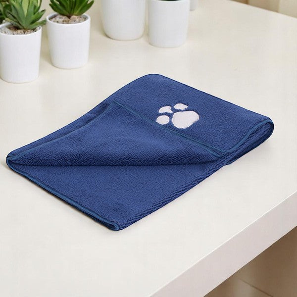 MICROFIBRE PAWPRINT TOWEL